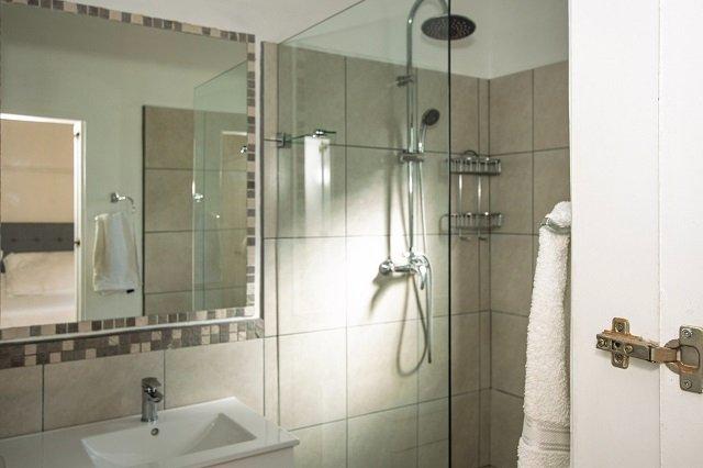 4 Bedroom Property for Sale in Fish Hoek Western Cape